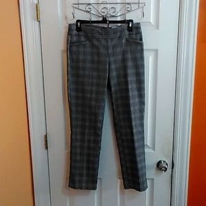 APT.9 Women Pants